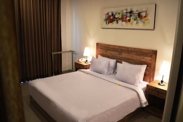 Hotel Tirtha Canggu Suites