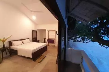 Aamiaismajoitus (B&B) Sooriya Villa