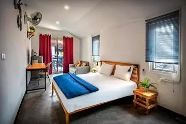 ベッドアンドブレックファースト Cafe Del Sol