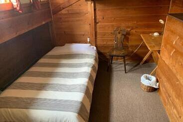 Bed and Breakfast Lake Village ドナルドペンション