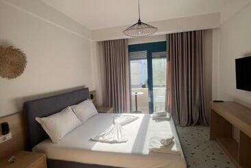 Hotel Village At The Sea