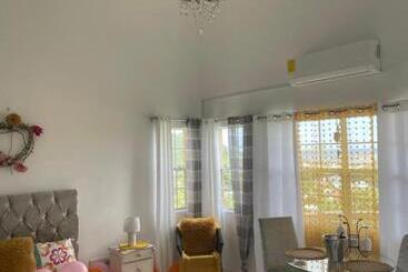 پانسیون Tropical Harbour View