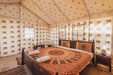 Royal Pavilion Camps By Shrigo Hotels