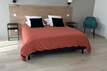 Majatalo L Obsidienne