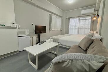 Neighbor S Hotel 西十日市