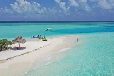 هتل Ganduvaru Villa