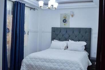 פנסיון Galaxie Residence