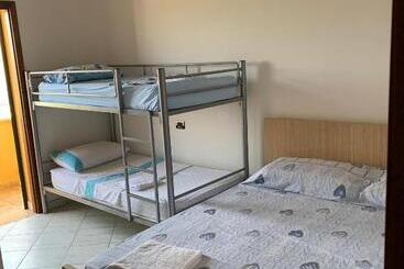 پانسیون Guesthouse Ale&ale