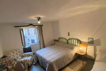 Aamiaismajoitus (B&B) A P E House