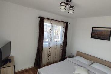 بنسيون Casa T&t