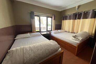 پانسیون New Neeru Guest House