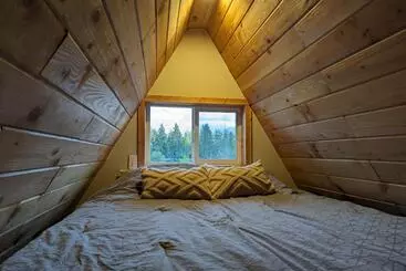 Majatalo Tree Ring Cabin On 33 Acres