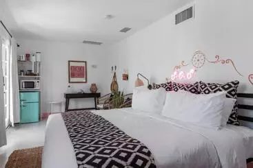 Hotelli Poolside Sunny Suite Best Location Ps Resort