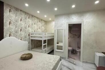 تختخواب و صبحانه Blessing Room 3