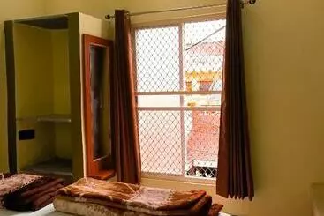 هتل Manoram