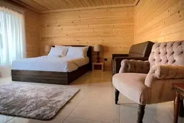 هتل Mountain Maison