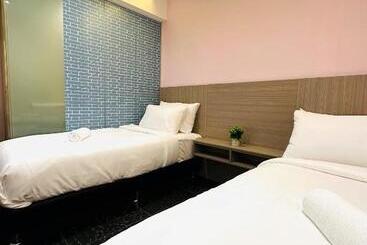 Hotel Swing & Pillows   Rawang Selangor Formerly Known As Sakura Tree