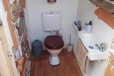 Aamiaismajoitus (B&B) A La Folly Too The Old Workshop