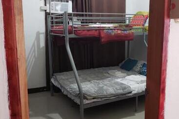 Pensjonat Mari Gold Travelers Inn