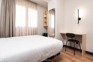 Majatalo Hostal Nova Rooms By Myhousespain