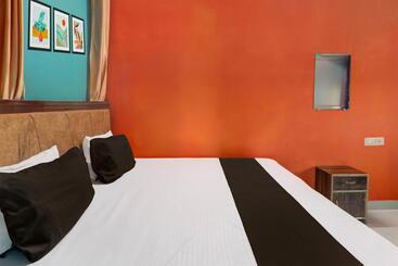 호텔 Oyo Arya Paradise