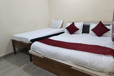 酒店 Shyam Sarover And Restaurant