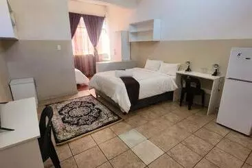 Retkeilymaja Sunny Lodge