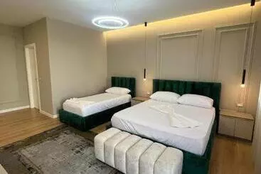 Pansiyon Deluxe Triple Room With Balcony