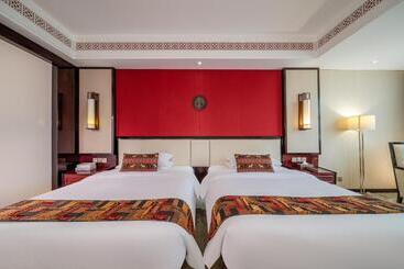 润华四季大酒店