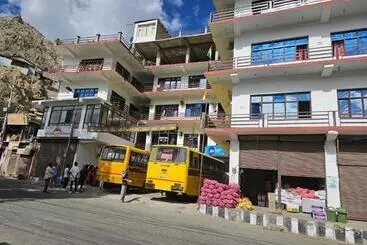 Hotel Afzal And Restaurant