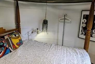 Lush Huts Glamping
