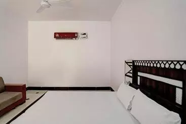 Hotel O Ridheshwar Palace