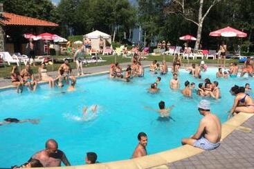 Pet Friendly Hotel Mirabeau