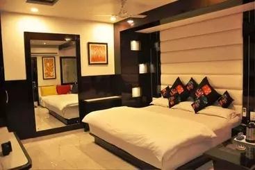 Hotel Vijan Palace Jabalpur
