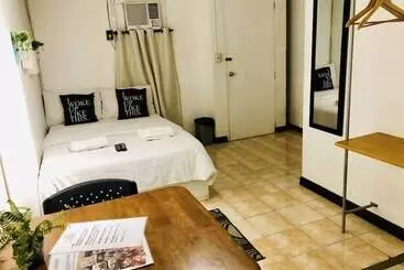 The White B&b Bacolod