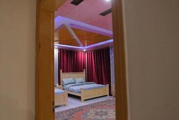 Grand Shafaat Hotel And Restaurant