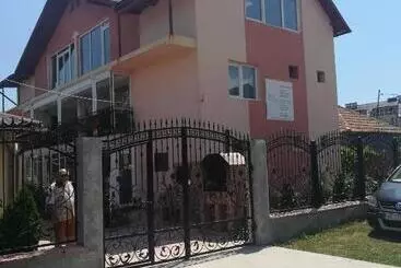 Pensió Vila Ankara