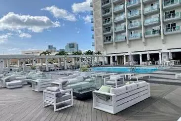 ホテル Ocean View Room At Ala Moana Fees Include