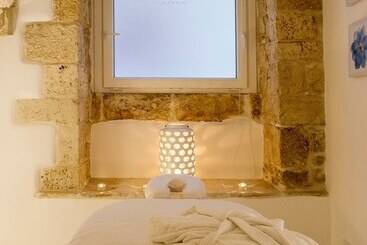 민박 Iulius Suite & Spa