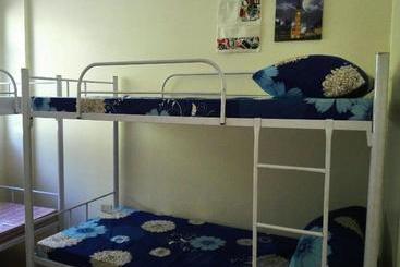 Happy To Mingle Hostel @ Manila Airport