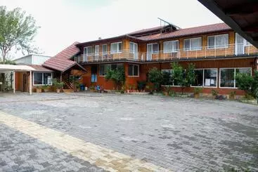 هتل Buna Park
