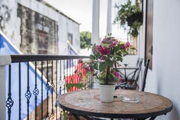 هتل Colonial 154 H Boutique