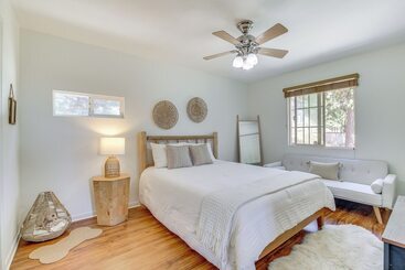 茅舍 4 Mi To Lake Gregory: Crestline Cabin