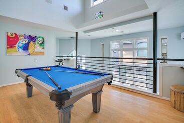 Vidéki Ház Exquisite Canal Front Home: Access To Lake Conroe!