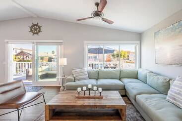 קוטג'' Ocean Breeze Ii By Avantstay Steps To The Beach!