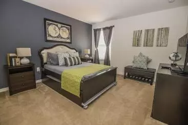 Mökkimajoitus The Stirling Luxury Solterra Vacation Home