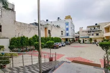 Fabhotel Cs Jalandhar
