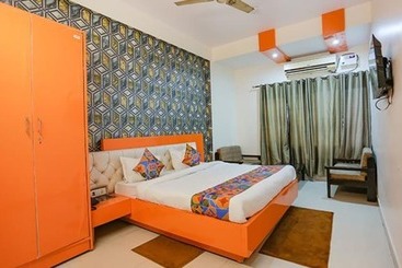 Fabhotel Red Roof Residency