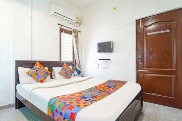 Hotel Fabexpress Global Stay