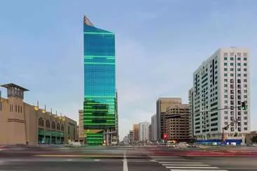 La Quinta By Wyndham Abu Dhabi Al Wahda